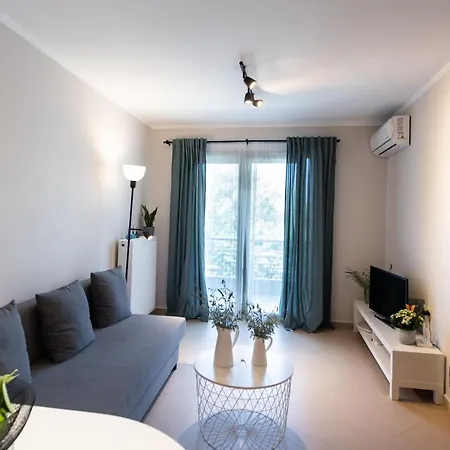 La Strada Apartment *